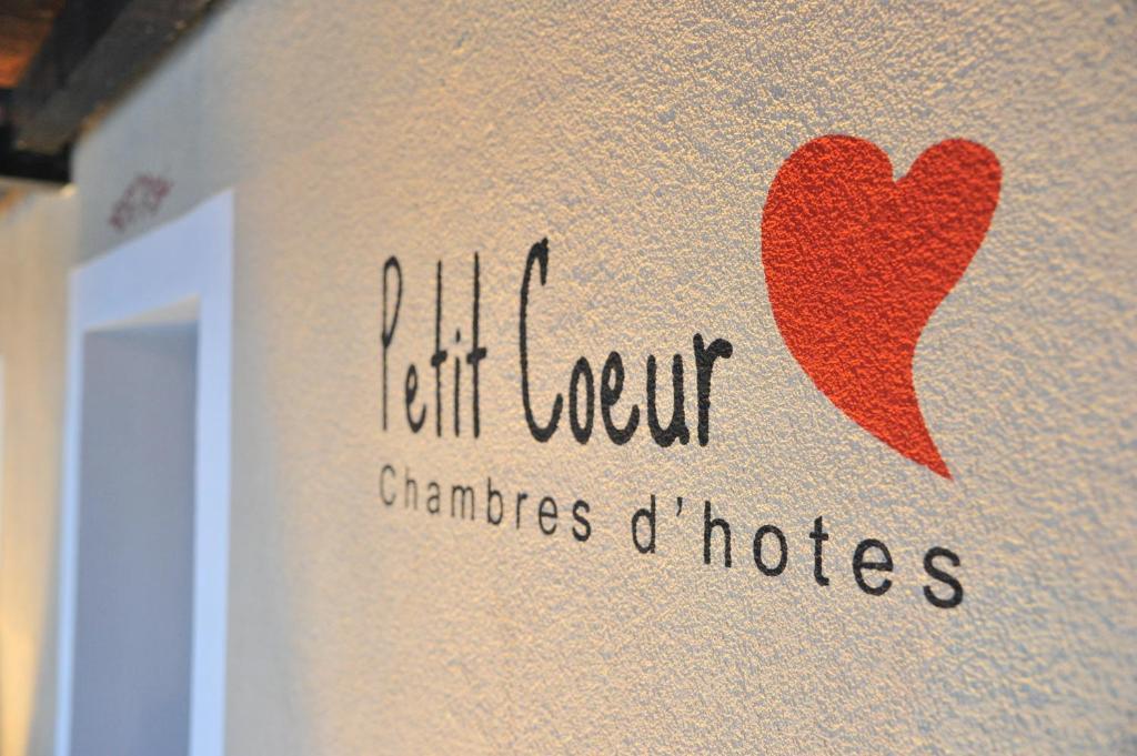 Affittacamere Petit Coeur 尚波吕克 外观 照片